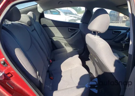 2016 Hyundai Elantra Se z USA, uszkodzony, nr VIN 5NPDH4AE3GH731790